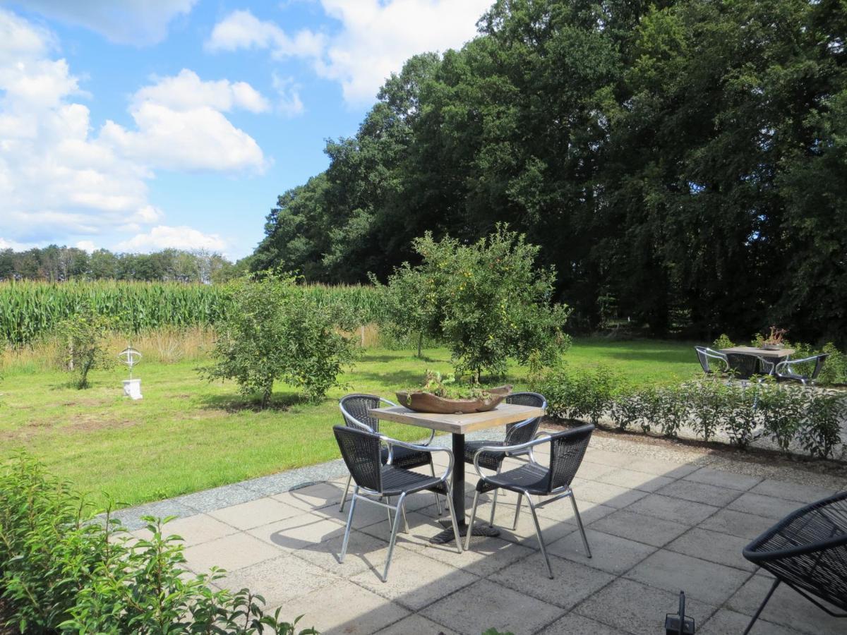 Vakantiehuis Het Wapen Van Heeckeren Hummelo Extérieur photo